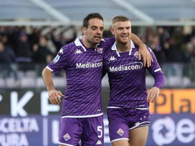 Soi kèo Fiorentina vs Parma lúc 3h00 ngày 7/12/2023