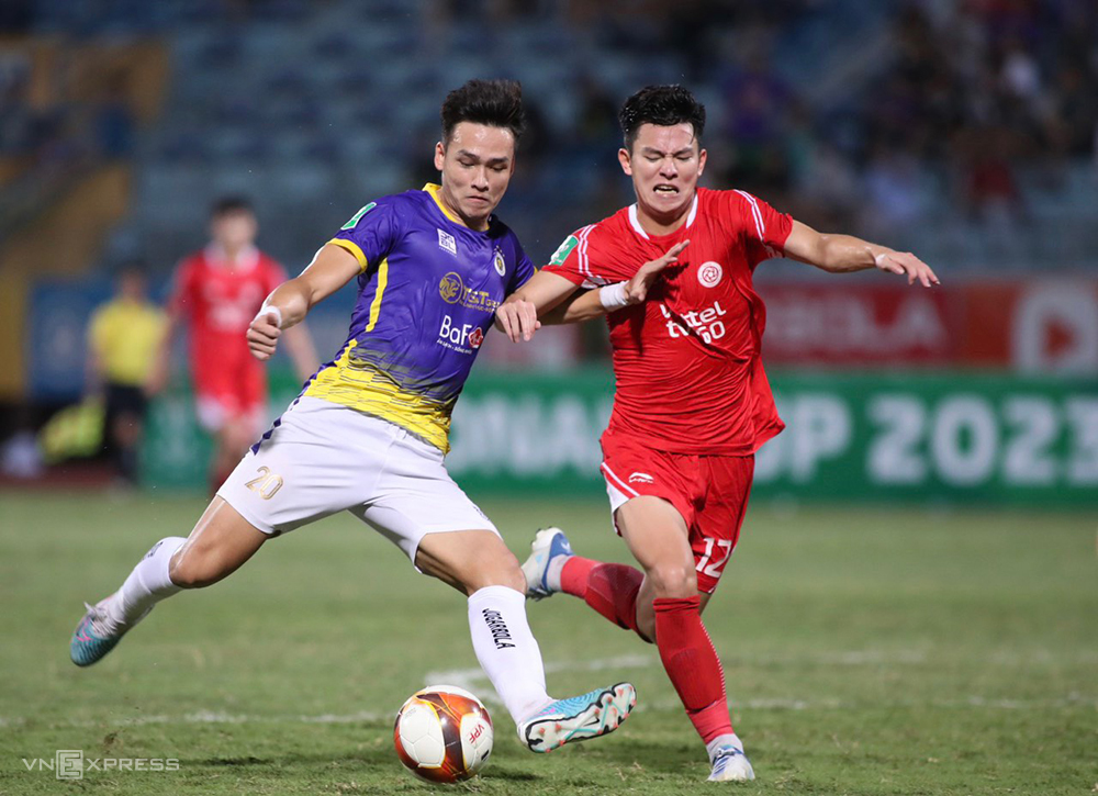 Khó tin với cầu thủ Việt Nam ghi bàn nhiều nhất V-League hiện tại lại là Bùi Hoàng Việt Anh.
