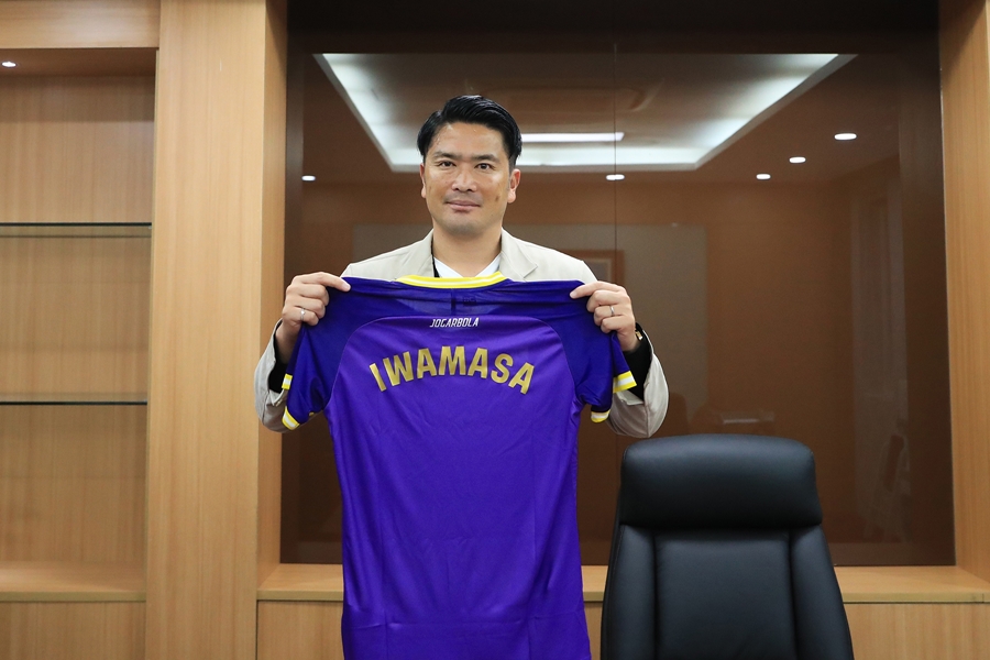 HLV Daiki Iwamasa chính thức trở thành HLV trưởng của CLB Bóng đá Hà Nội.